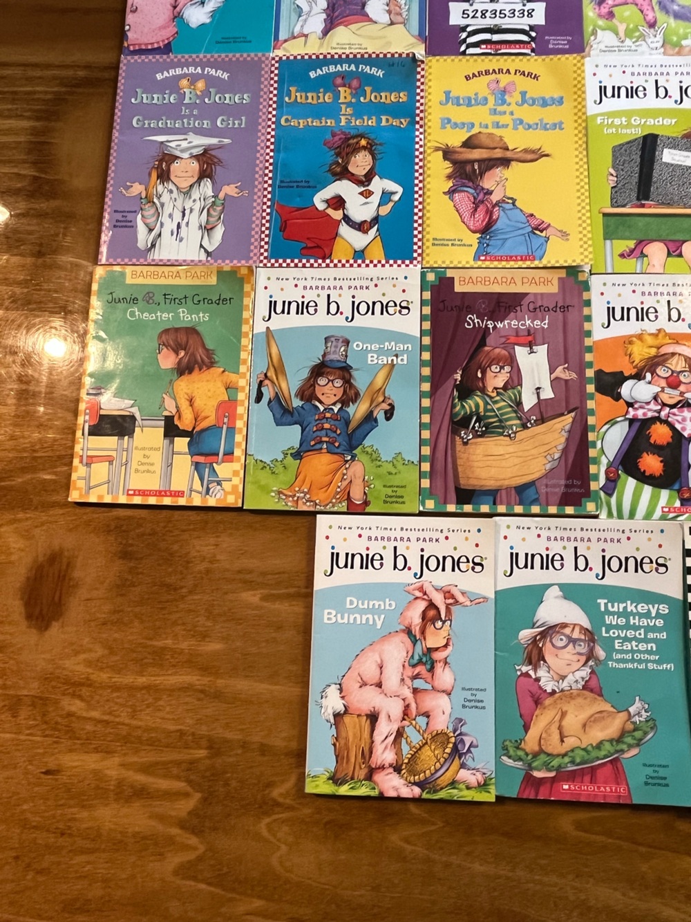 Junie B. Jones Kids Book Set of 27 Books - Picture 5 of 6